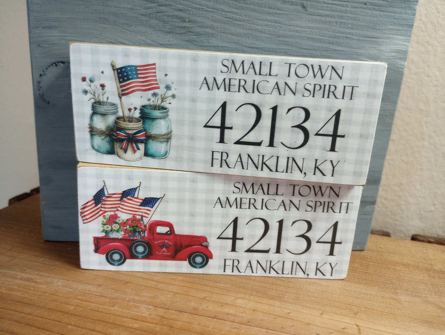 Pardeeville Zip Mini Block - Red Truck
