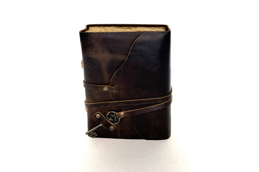 Special Binding Vintage Leather Journal with Key Closure